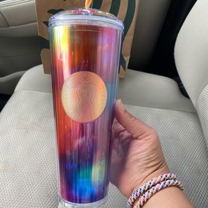 Starbuck 2021 Dome Pride Tumbler